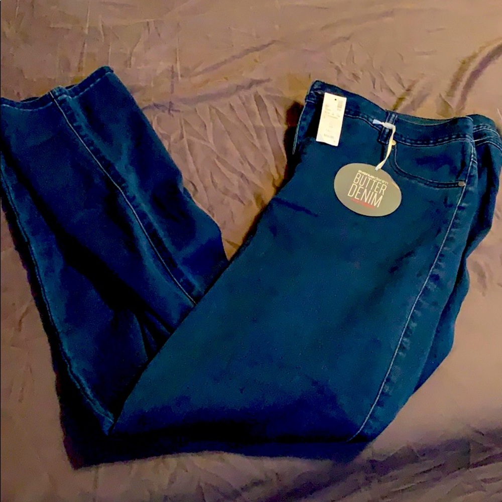 Avenue Denim